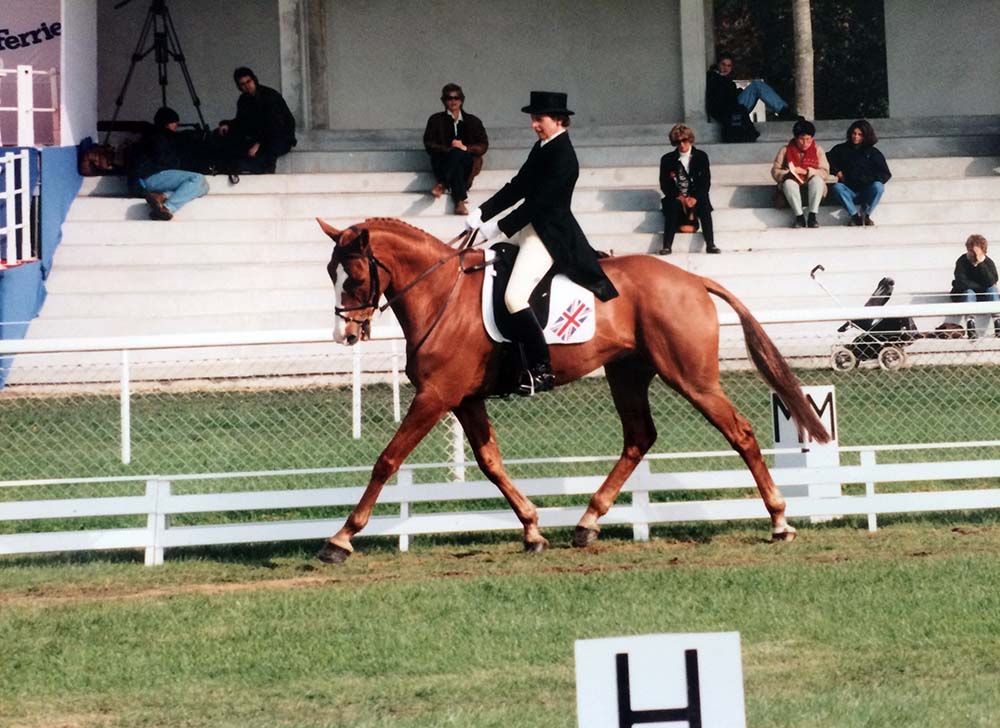 Fiona Stuart competing in dressage